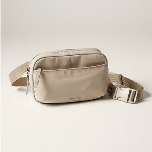 ATHLETA ALL ABOUT BELT BAG